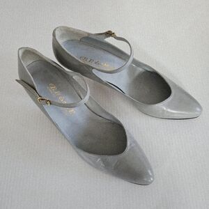BP&Me Gray Women's Vintage Shoes with Strap Size 9 B